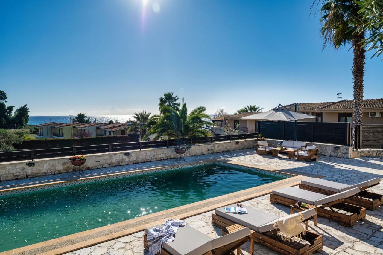 Palmrise Luxury Villas By Travel Pro Services - Nea Skioni Halkidiki ภายนอก รูปภาพ